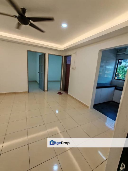 Bandar Selesa Jaya / Skudai / Johor Bahru / Flat / RM170k – Fully Renovated Unit!, Johor, Skudai