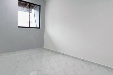 Taman Plentong Utama