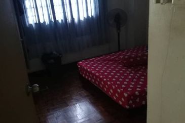 Sri Impian Apartment, Larkin Perdana