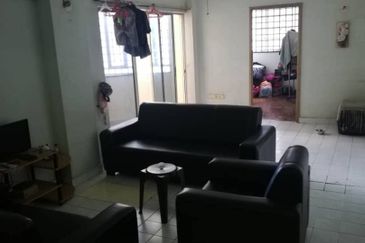 Sri Impian Apartment, Larkin Perdana