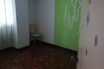 Sri Impian Apartment, Larkin Perdana