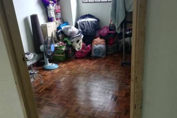 Sri Impian Apartment, Larkin Perdana