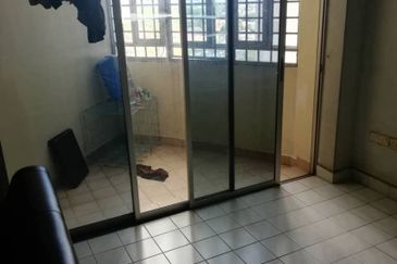 Sri Impian Apartment, Larkin Perdana