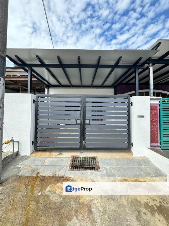 Pasir Gudang / Double Storey Low Cost / RM318k – PRICE REDUCED!, Johor, Pasir Gudang
