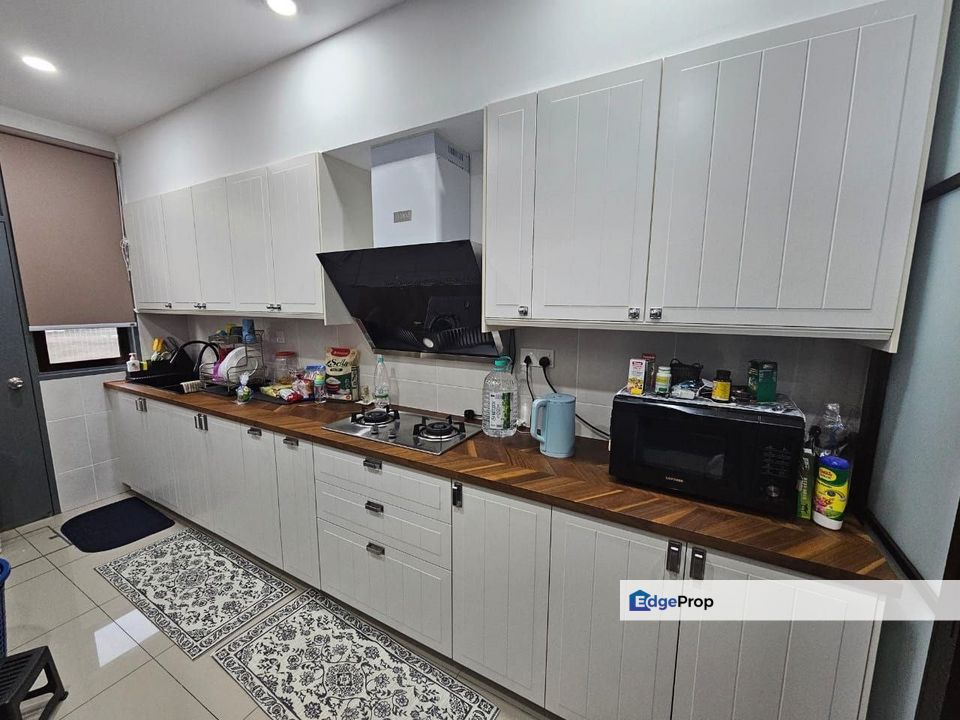 Jasper Residenz @ Bandar Seri Alam / Johor Bahru / Double Storey / RM599K – Renovated + Freehold, Johor, Masai