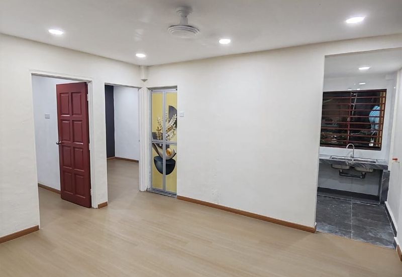 Flat Bandar Selesa Jaya