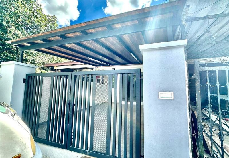 Jalan Mutiara Emas 2