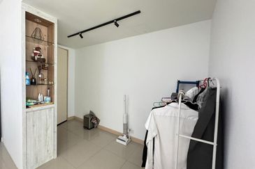 Dedaun Hijau (Greenfield Regency)