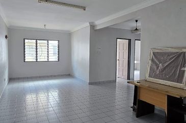 Rumah Pangsa Permas Jaya