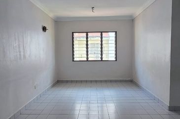 Rumah Pangsa Permas Jaya