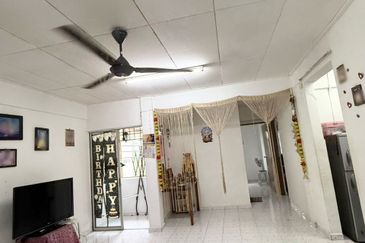 Apartment Seri Intan, Bandar Seri Alam