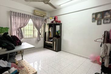 Apartment Seri Intan, Bandar Seri Alam
