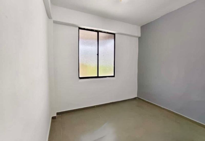 Flat Temenggong, Bandar Indahpura