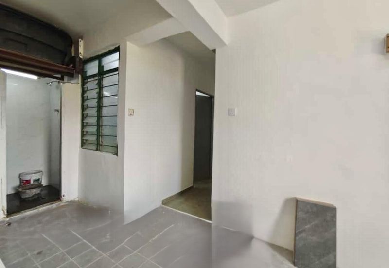 Flat Temenggong, Bandar Indahpura