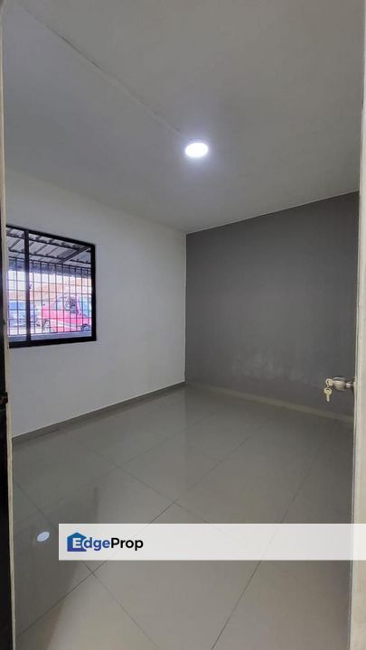 Flat Bandar Selesa Jaya / Skudai / Johor Bahru / Johor / Flat Kos Rendah / RM218K – Ground Floor & Renovated! , Johor, Skudai