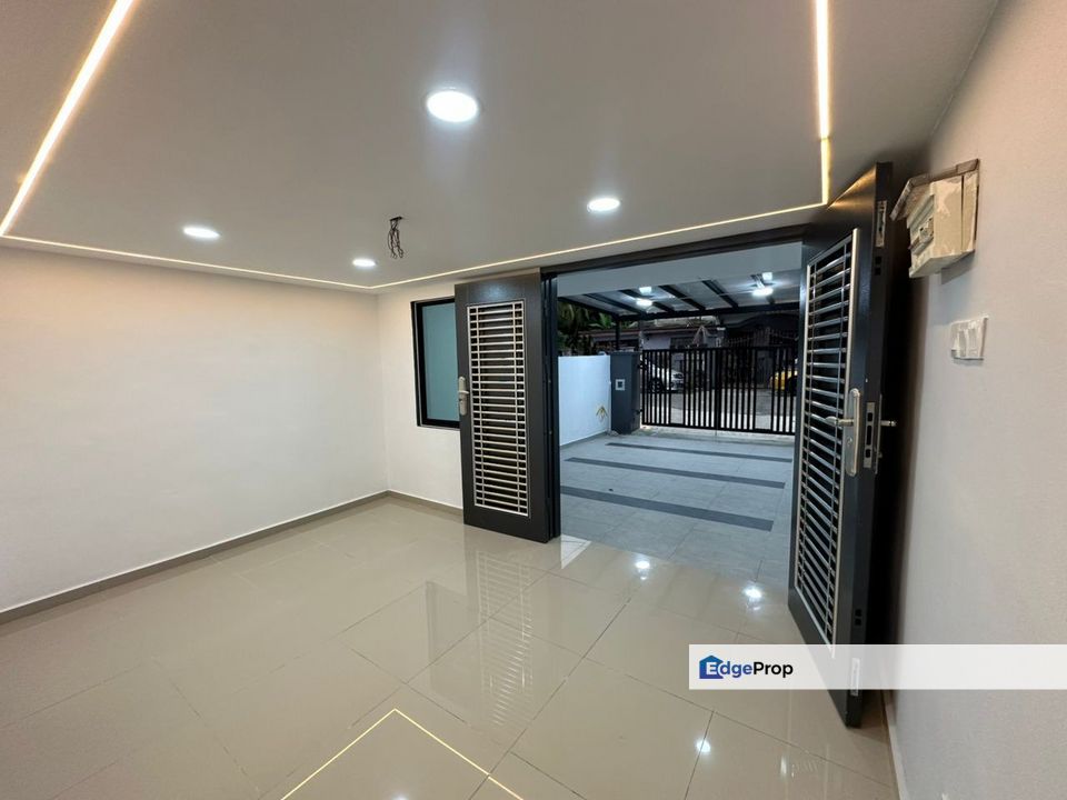 Permas Plentong / Jalan Rotan Sega / Johor Bahru / Johor / Double Storey Low Cost / RM388K – Fully Renovated & Pinjaman Penuh, Selangor, Sepang