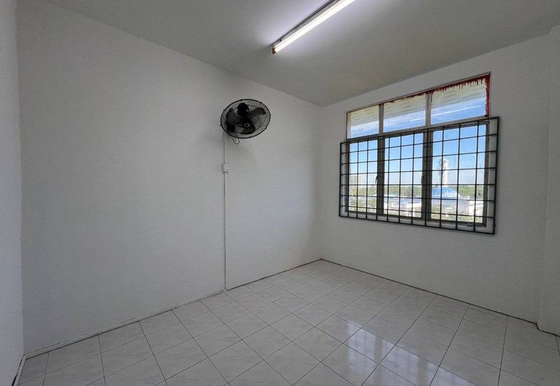 Summer Park Townhouse (Pangsapuri Alam Jaya), Bandar Baru Seri Alam