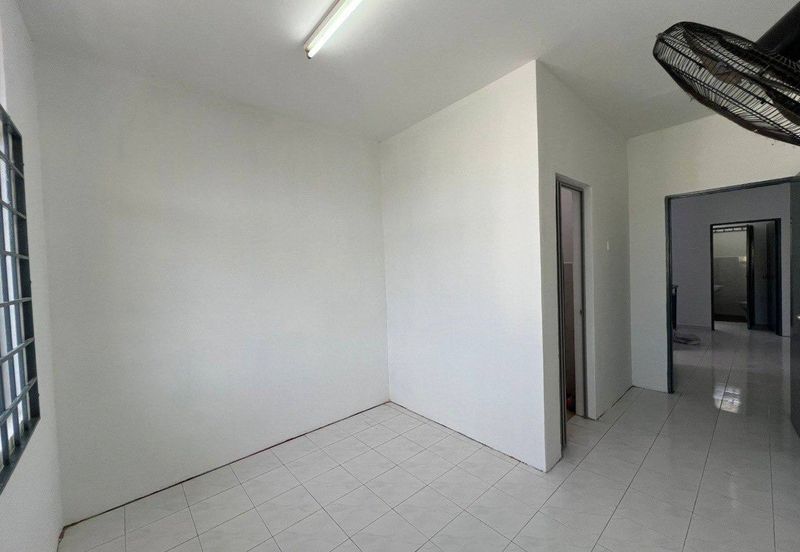 Summer Park Townhouse (Pangsapuri Alam Jaya), Bandar Baru Seri Alam