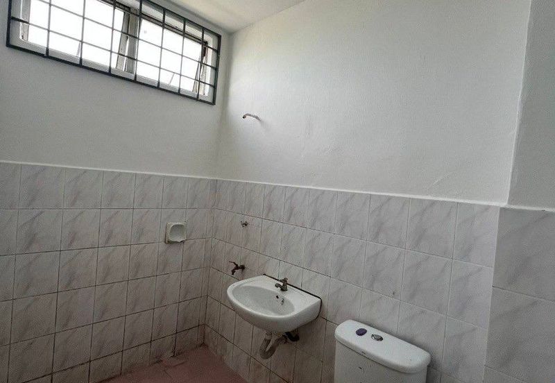 Summer Park Townhouse (Pangsapuri Alam Jaya), Bandar Baru Seri Alam