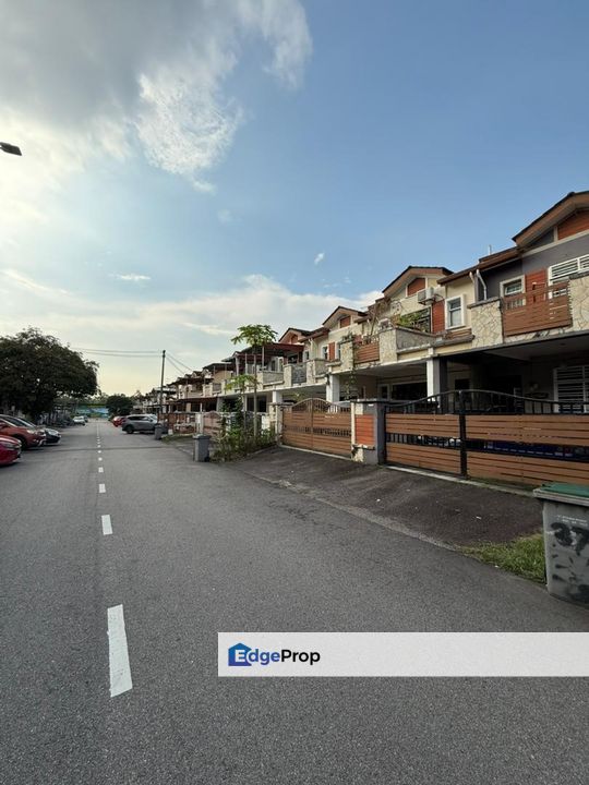 Taman JP Perdana (Next to Austin Crest) / Austin / Johor Bahru / Johor / Double Storey Terrace / RM720K – Fully Renovated + Gated Guarded, Johor, Johor Bahru