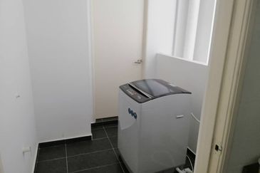 The Pinnacles (Pinnacle Tower)