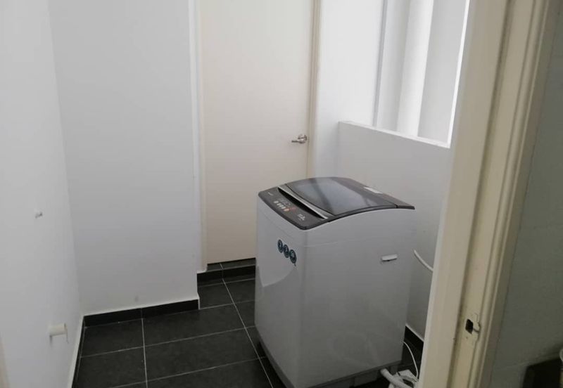 The Pinnacles (Pinnacle Tower)