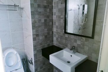 The Pinnacles (Pinnacle Tower)