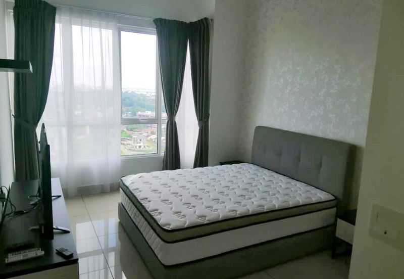 The Pinnacles (Pinnacle Tower)