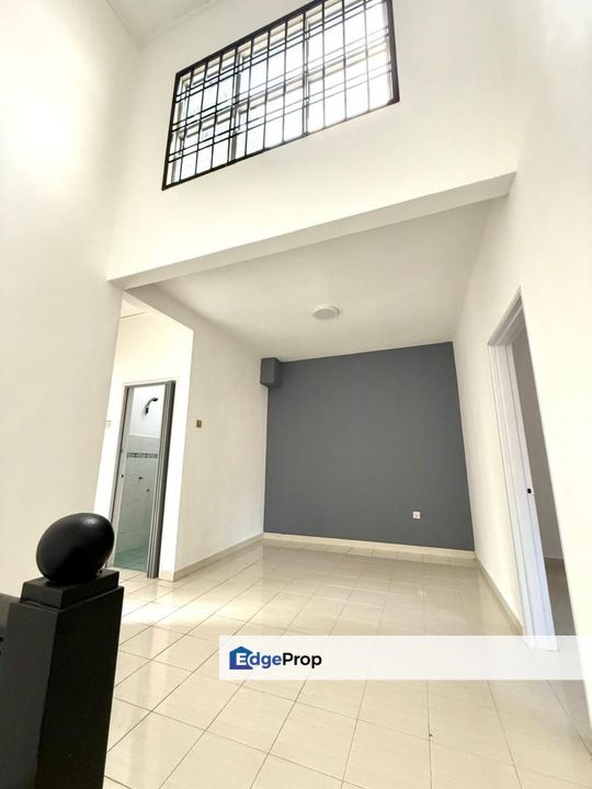Taman Bukit Dahlia (Pasir Gudang) / Double Storey Terrace / RM470K – Freshly Renovated + Price Drop, Johor, Pasir Gudang