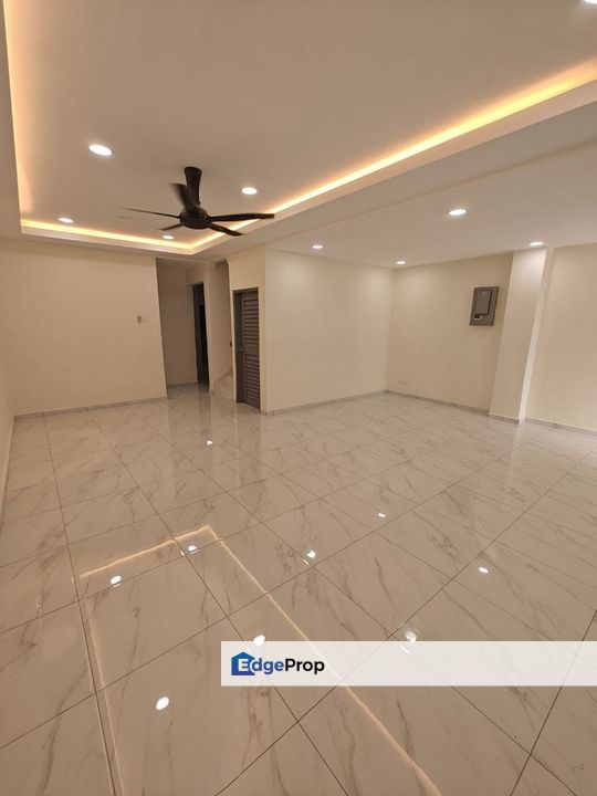 Desa Harmoni (Beside Taman Molek) / Masai / Johor Bahru / Johor / Double Storey Terrace / Fully Extended & Renovated, Johor, Masai
