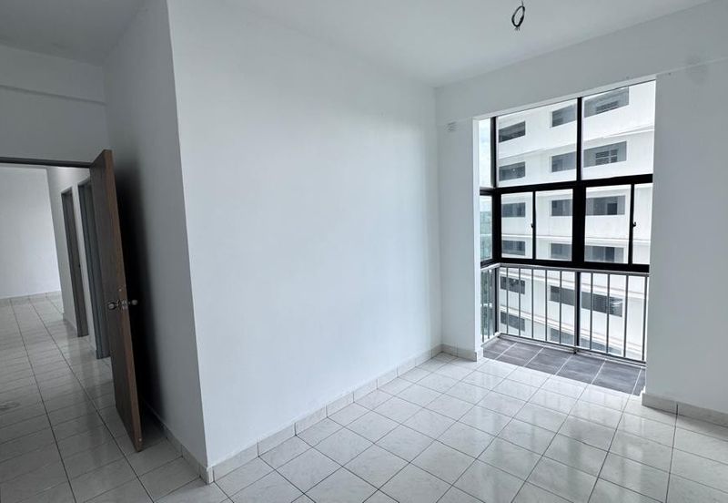 PR1MA @ LARKIN INDAH