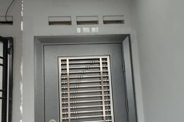 Taman Pulai Utama Flat