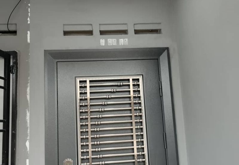 Taman Pulai Utama Flat