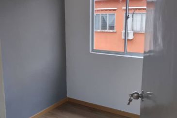 Taman Pulai Utama Flat