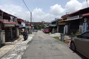 Jalan Jambu Mawar