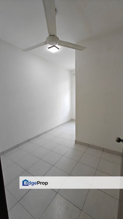 Taman Scientex Senai / Double Storey Terrace / RM450K – Freehold + Below Bank Value + Strategic Location!, Johor, Senai