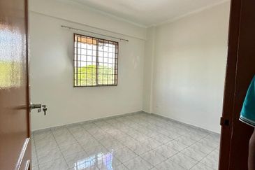 Apartment Bukit Saujana