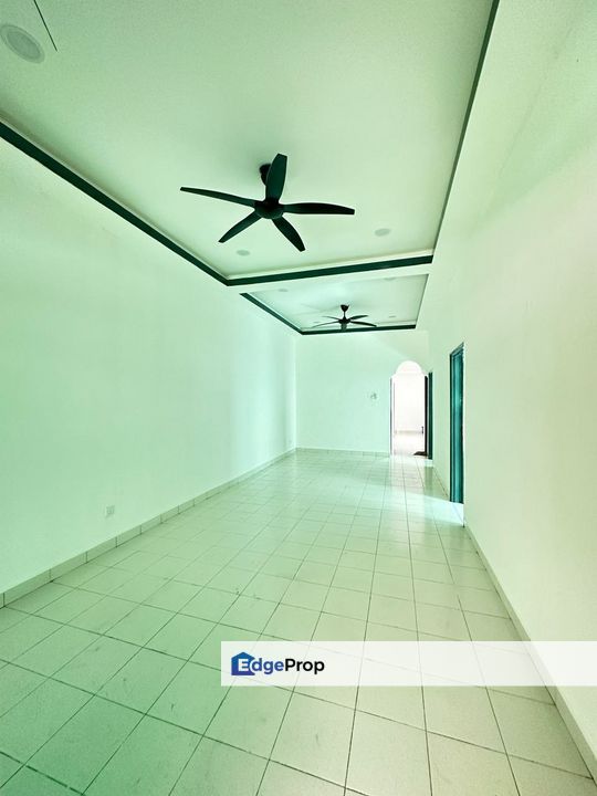 Taman Puteri Wangsa / Single Storey Terrace / RM498K – Freehold + Open Facing + Extended Kitchen!, Johor, Ulu Tiram