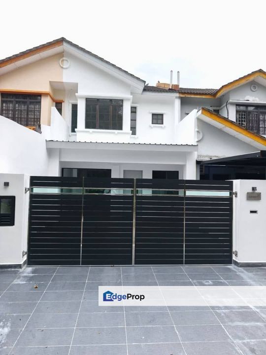 Bukit Indah / Jalan Indah / Johor Bahru / Double Storey Terrace / RM758K – Fully Renovated + Extended Living & Kitchen!, Johor, Bukit Indah
