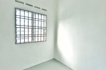 Taman Pulai Utama Flat