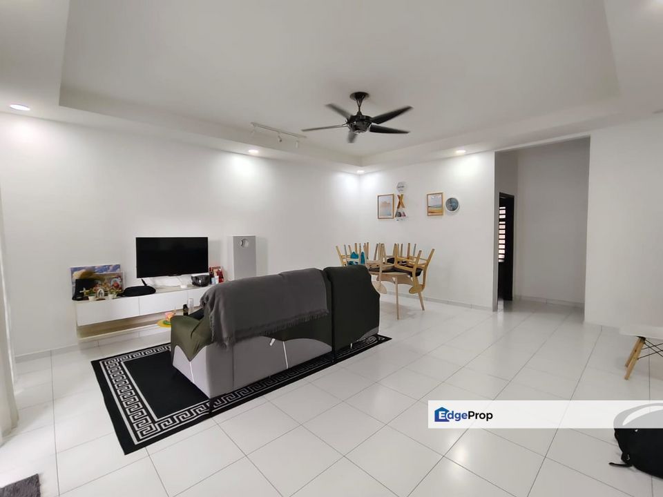 Setia Tropika / Double Storey Terrace / RM820K / Gated & Dual Parking, Johor, Setia Tropika