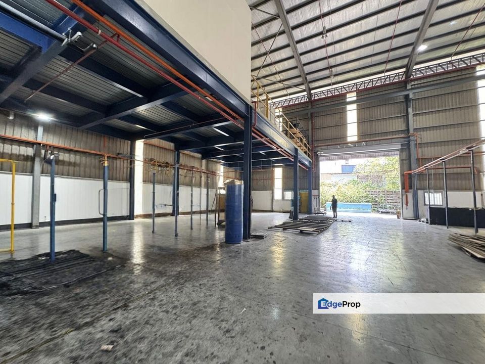  Seelong / 1.5 Storey Detached Factory / RM11M / Medium Industry, Johor, Senai
