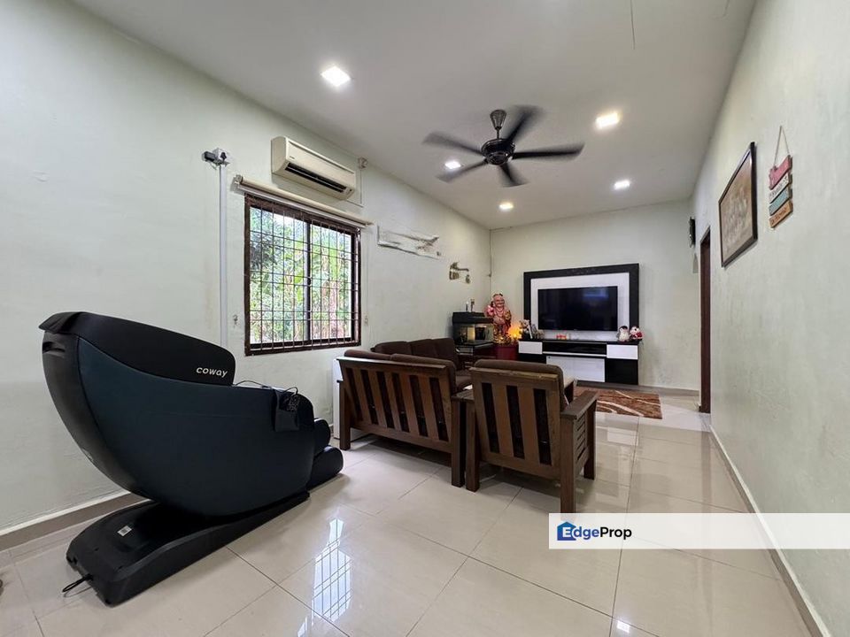 Puteri Wangsa / Single Storey Terrace End Lot / RM600K / Fully Renovated, Johor, Ulu Tiram