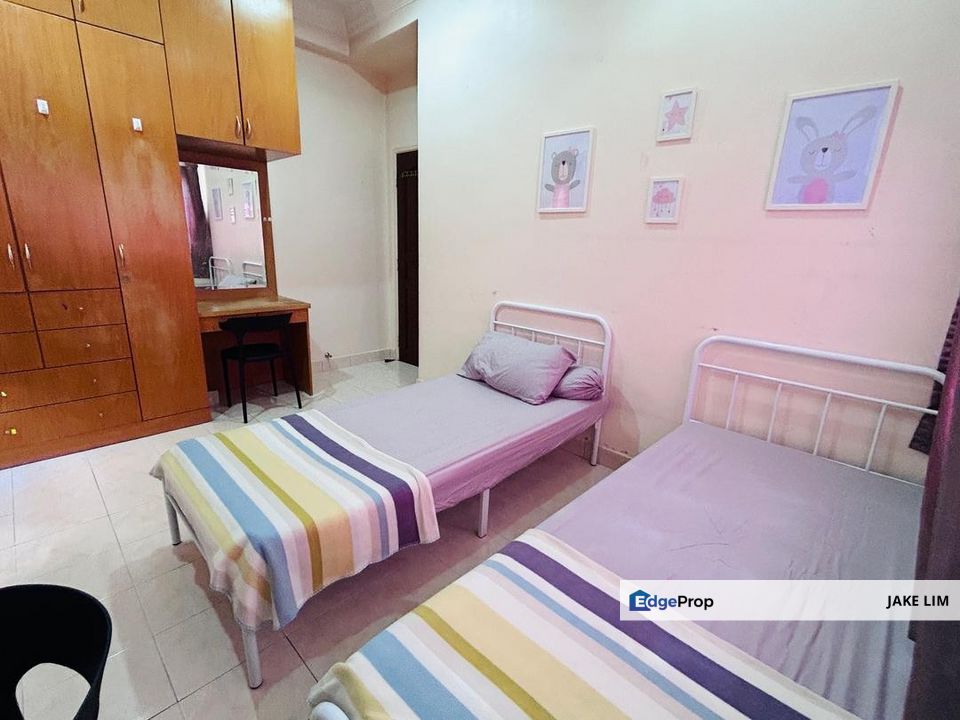 Evergreen Park Scot Pine 1743sf, Good Rental , Selangor, Kajang