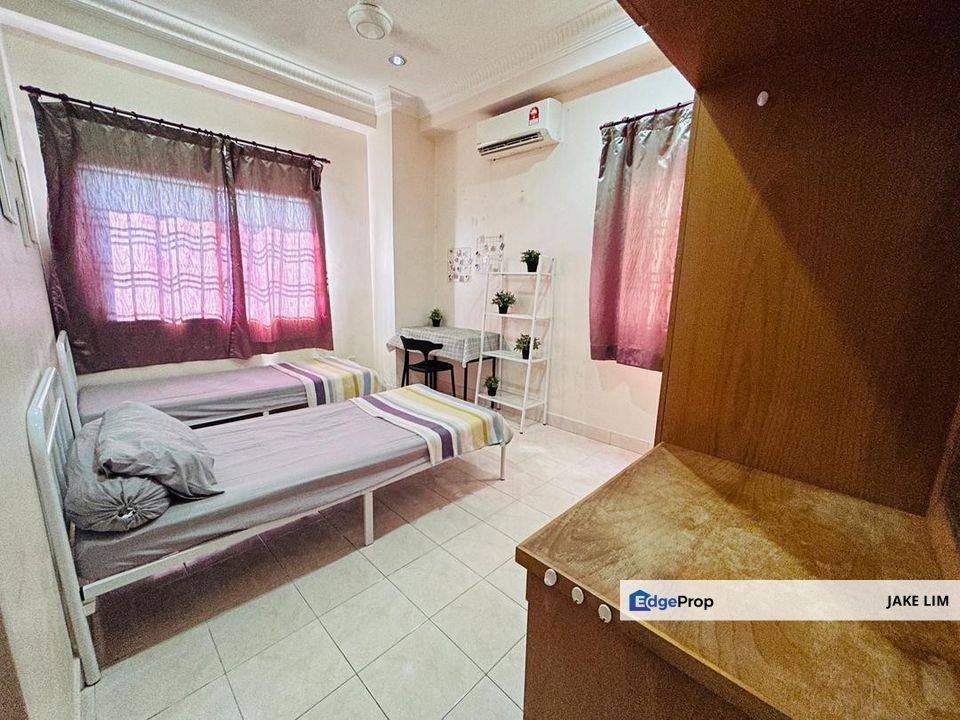 Evergreen Park Scot Pine 1743sf, Good Rental , Selangor, Kajang