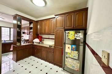 Bukit Indah Ampang, 2 Storey House 20x65 For Sale