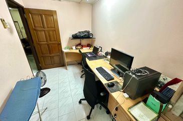 Bukit Indah Ampang, 2 Storey House 20x65 For Sale