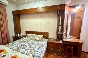 Bukit Indah Ampang, 2 Storey House 20x65 For Sale