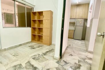 Persiaran Sungai Long 7