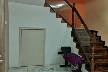 SL 2, Bandar Sungai Long